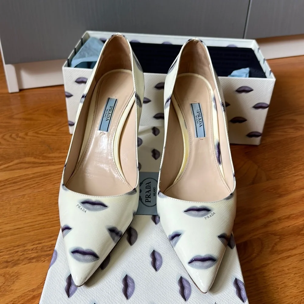 Prada Leather Pointed-Toe Pumps - Picture 1 of 8